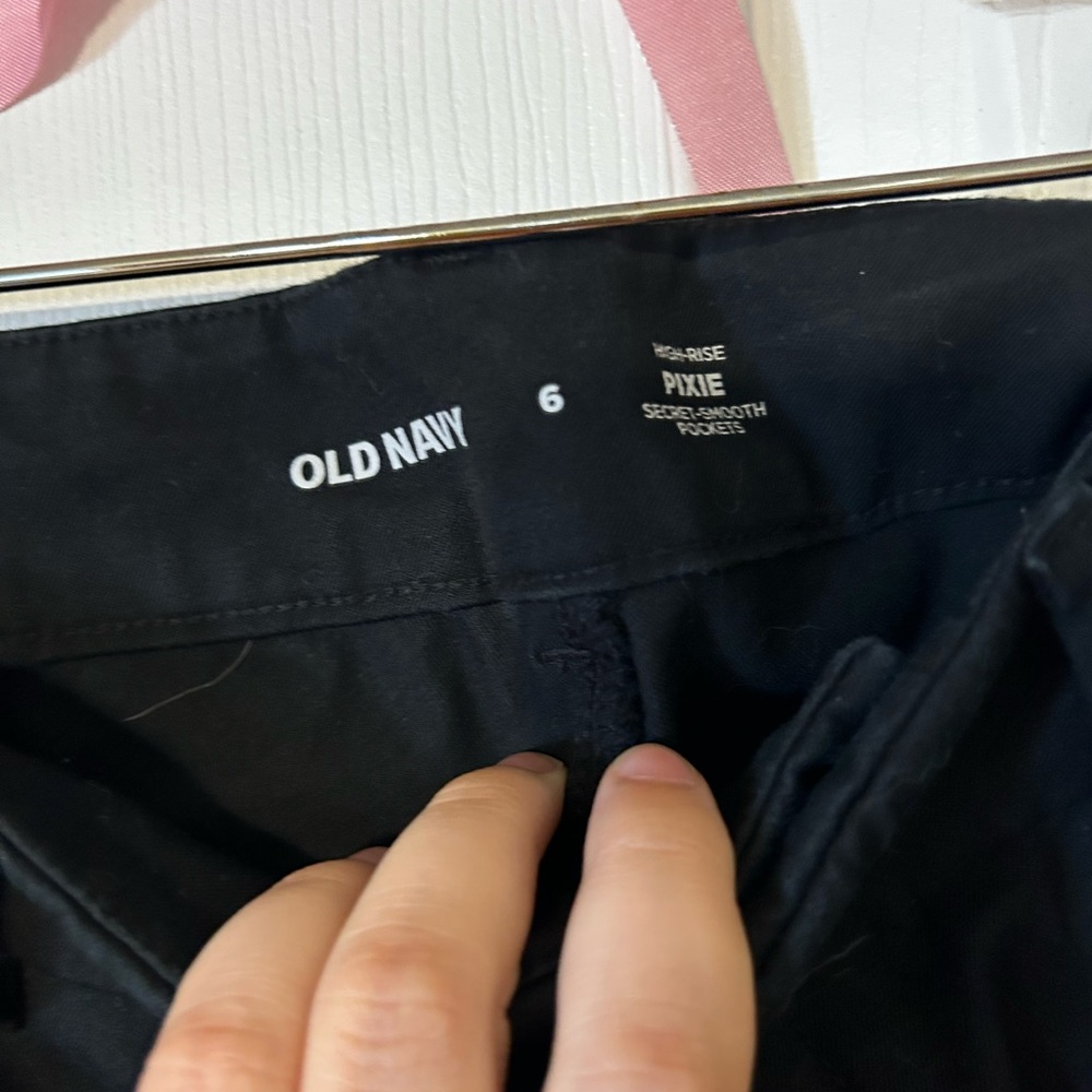 Old navy black pixie pants